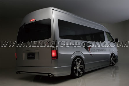 ชุดแต่ง TOYOTA HIACE WIDE /SUPER LONG WALD ทรง EXECUTIVE LINE V2